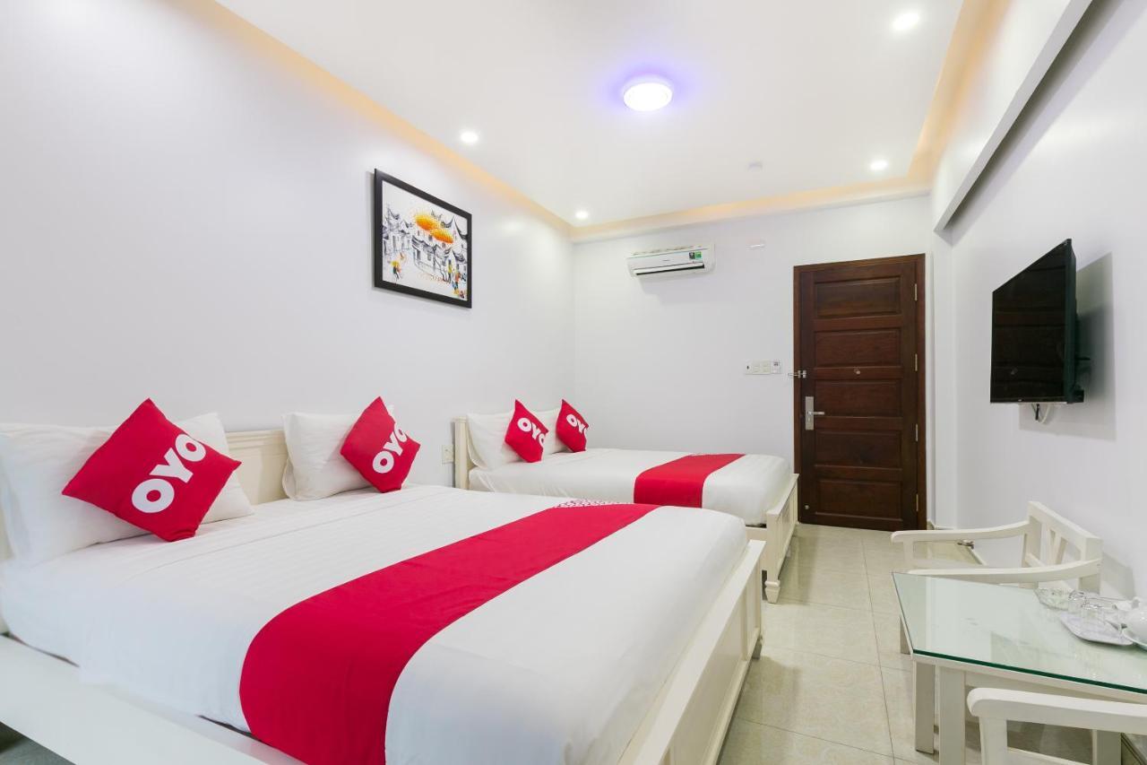 Oyo 652 Monaco Hotel Ho Chi Minh City Exterior photo